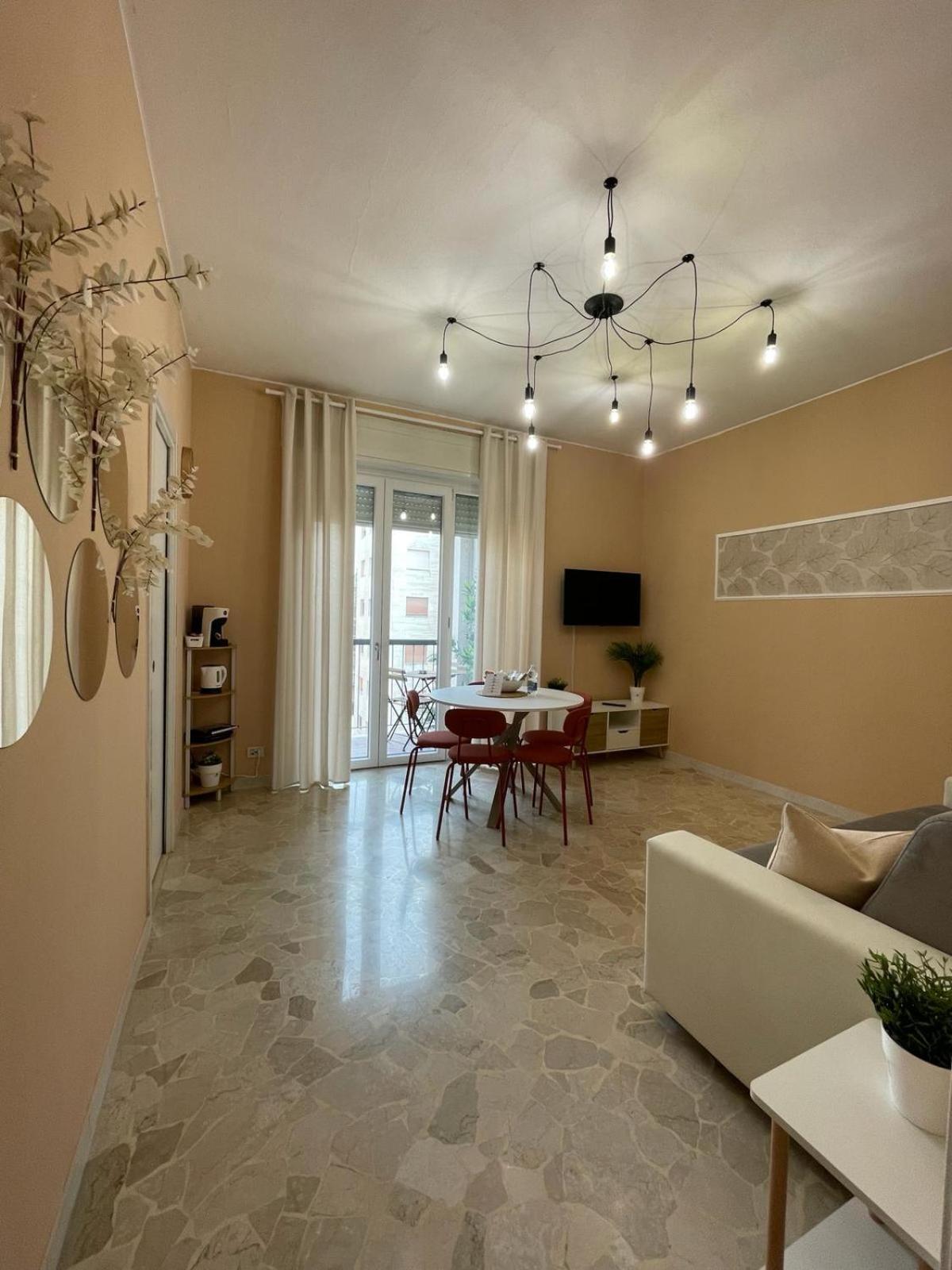 Home In Town - Citta' Studi Apartment Milan Bagian luar foto